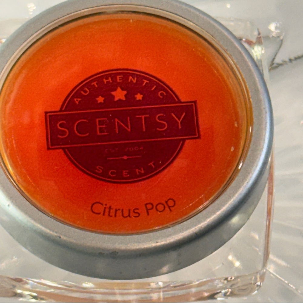 🆕  Scentsy “Citrus Pop” Solid Perfume – Authentic Scentsy Scent